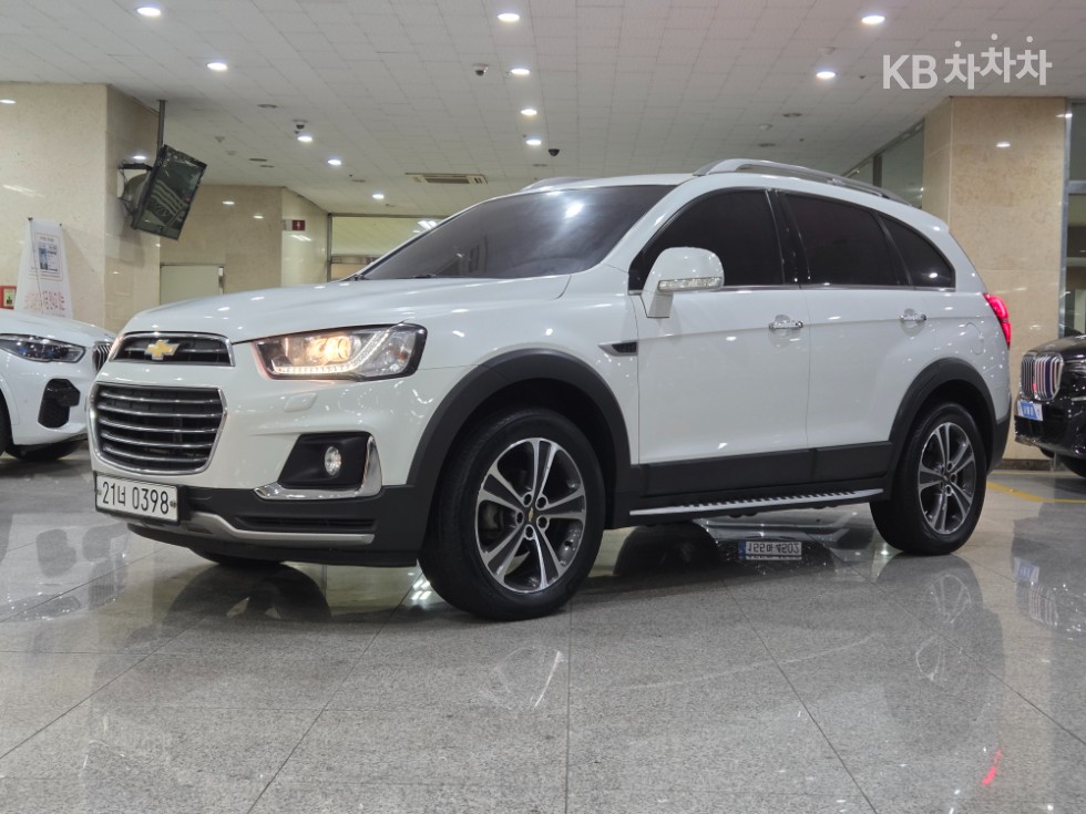 한국GM 신형 캡티바 2.0 LT 디럭스팩 5인승 - фото 1