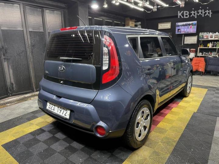 Kia Soul 1.6 GDi Luxury 5