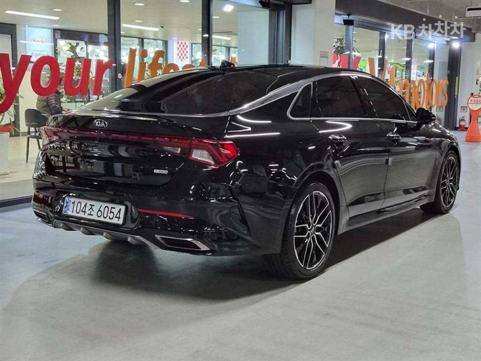 2021 - kia k5