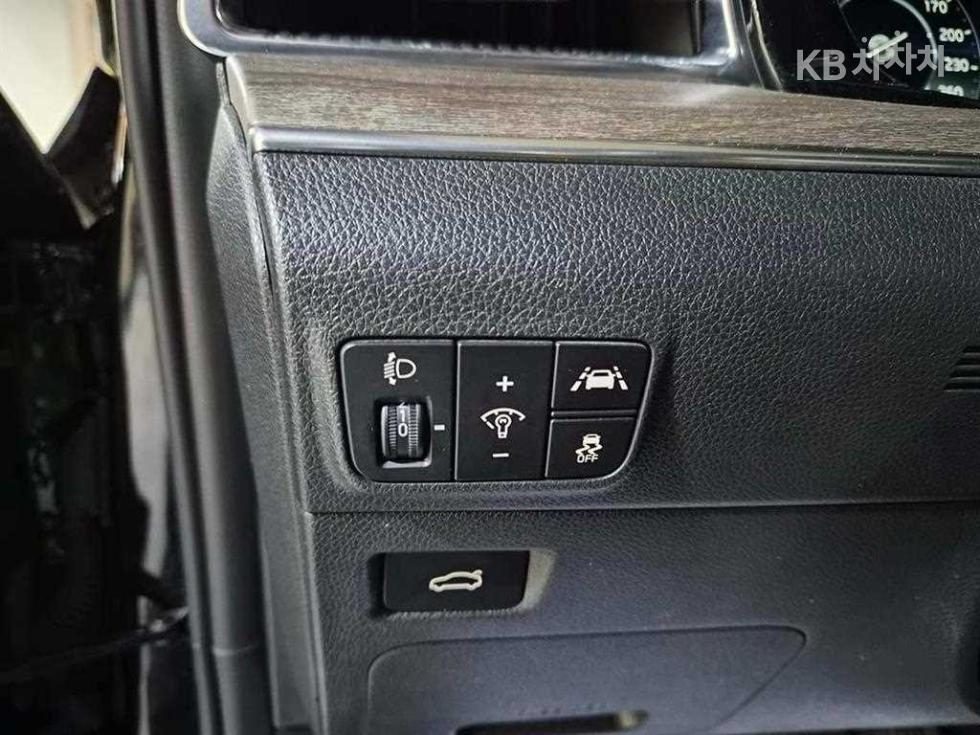2021 - kia k5