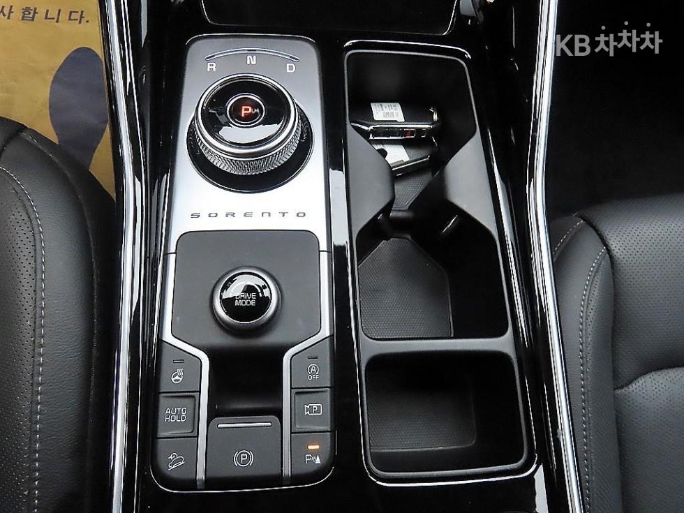 2023 - kia sorento