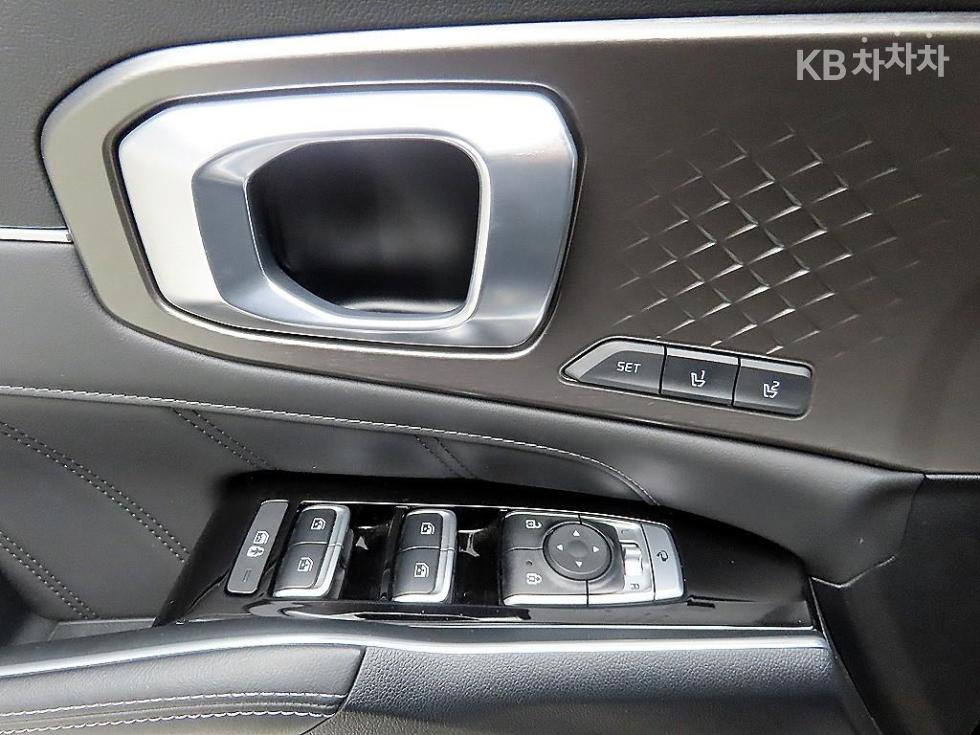 2023 - kia sorento
