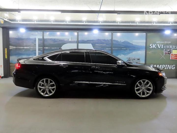 Chevrolet Impala 2.5 LTZ 4
