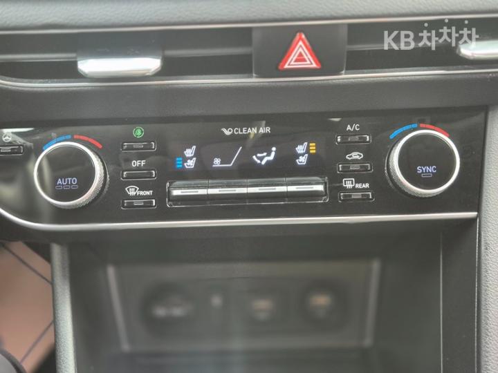 Hyundai Sonata 2.0 Modern - фото 17