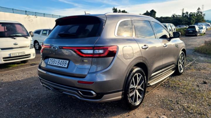 Renault QM6 2.0 LPe 2WD RE Signature 5