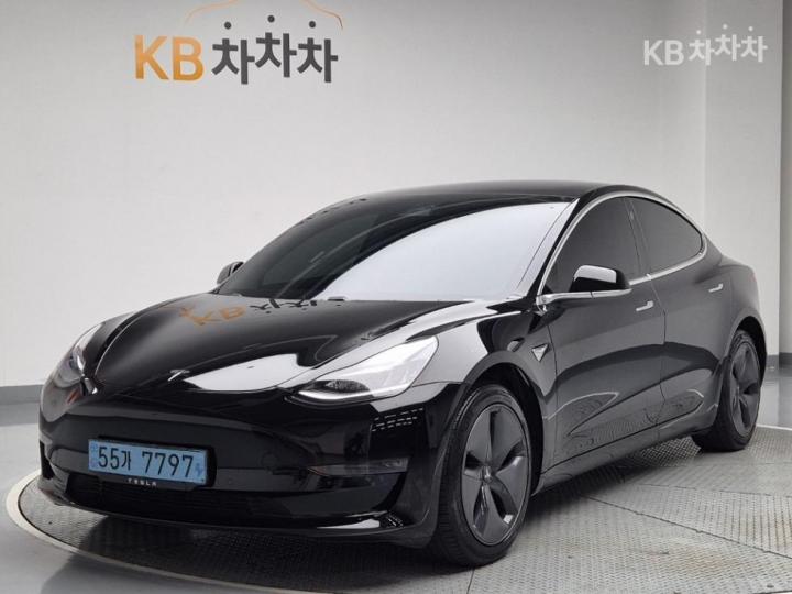 Tesla Model 3 Long Range 2