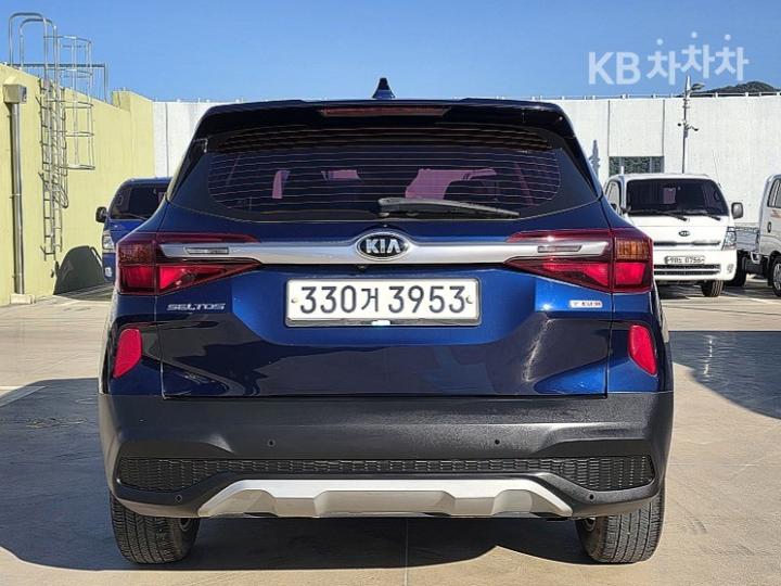 Kia Seltos 1.6 Gasoline Turbo 2WD Trendy 4
