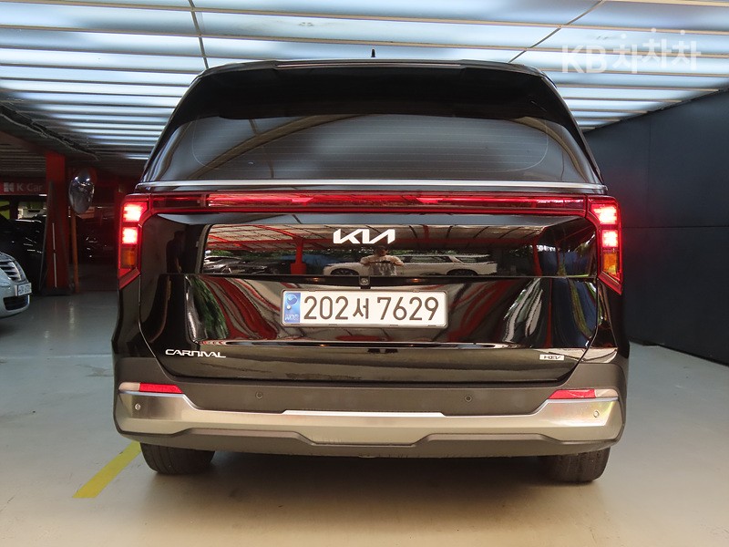 2024 - kia carnival