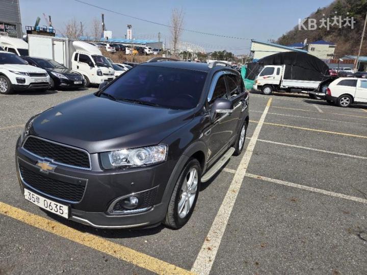 Chevrolet Captiva 2WD LT Premium 3