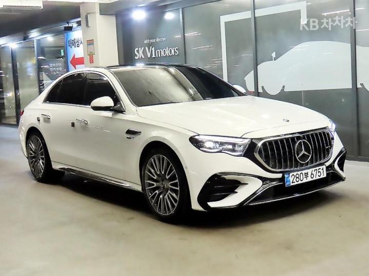 Mercedes-Benz E-Class W214 AMG E53 Hybrid 4Matic+ Base Type