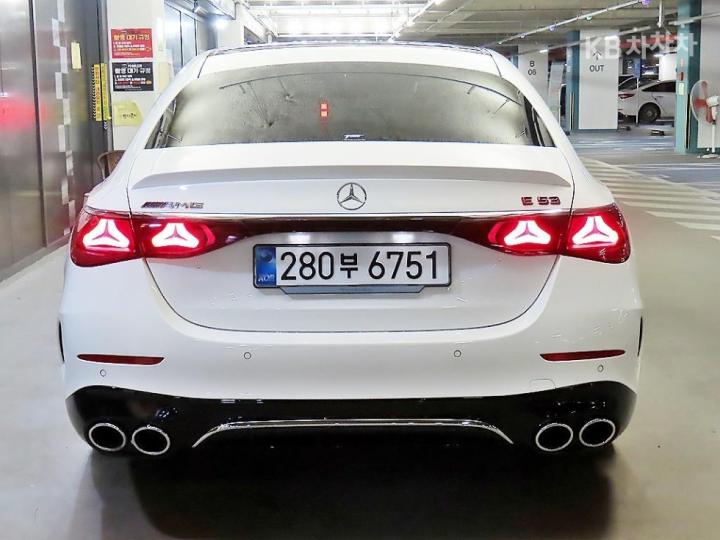 Mercedes-Benz E-Class W214 AMG E53 Hybrid 4Matic+ Base Type — фото 5