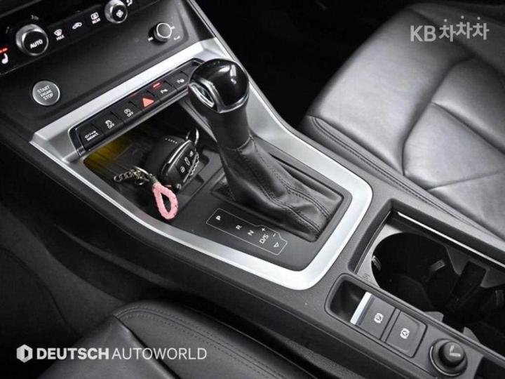 Audi Q3 F3 35 TDI Sportback Base Type 10