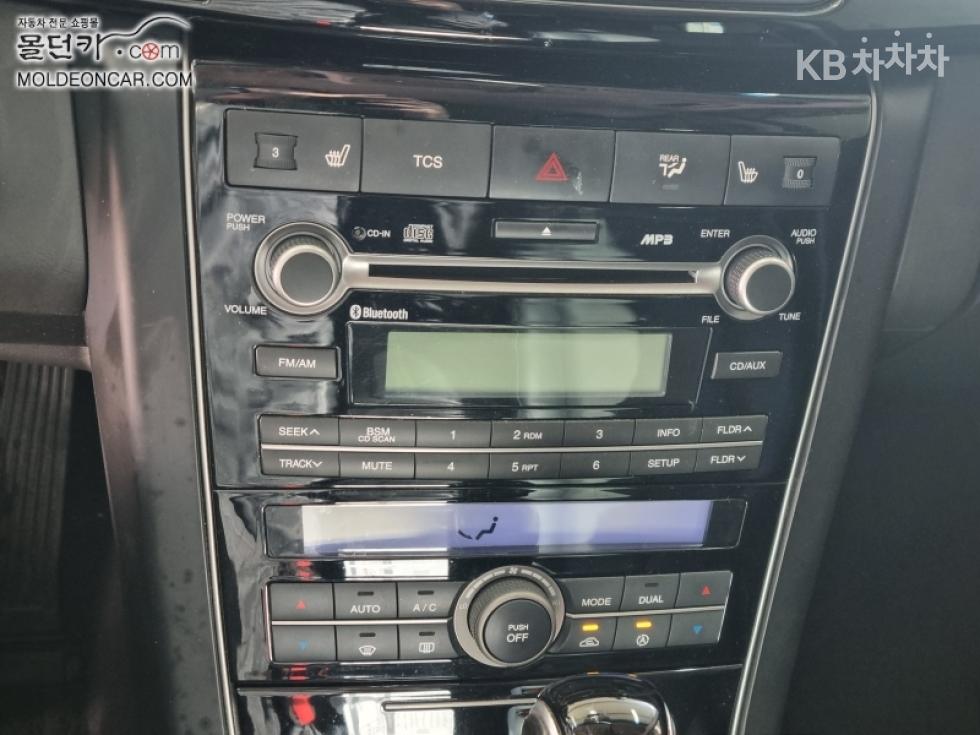 Kia Opirus — miniaturë 10