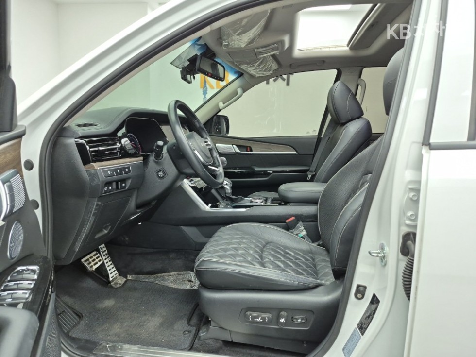 2022 - kia mohave
