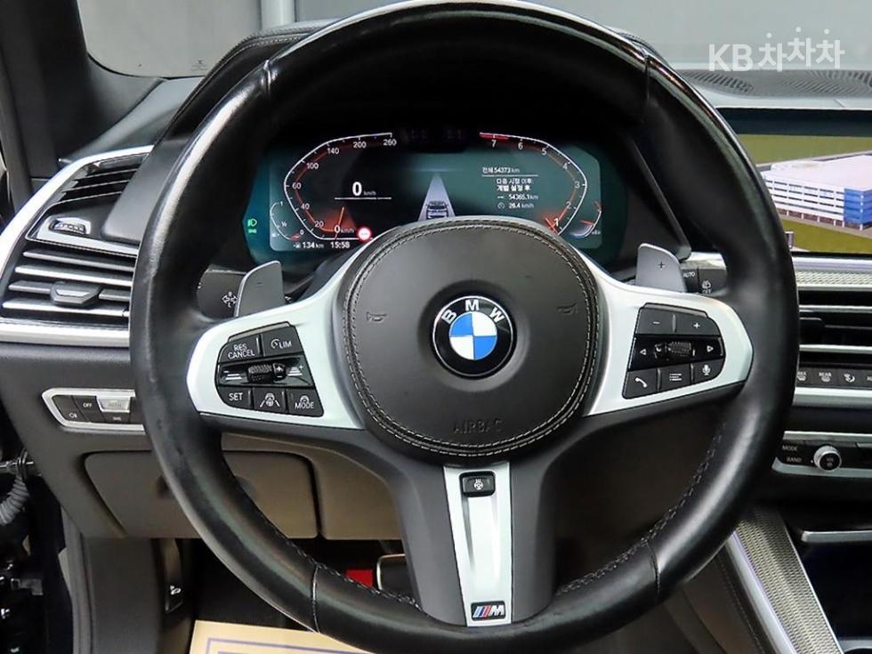 BMW X5 — miniaturë 9
