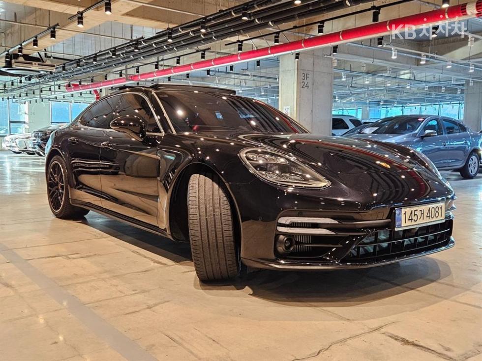Porsche Panamera — miniaturë 4