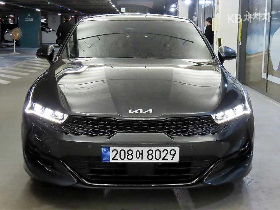 2023 - kia k5