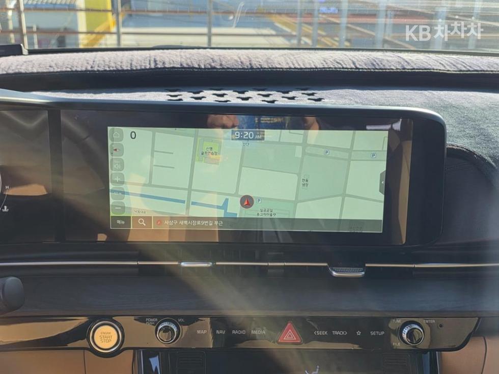 2021 - kia carnival