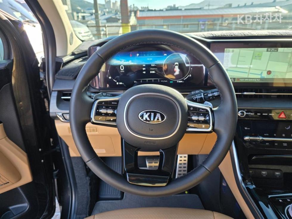 2021 - kia carnival