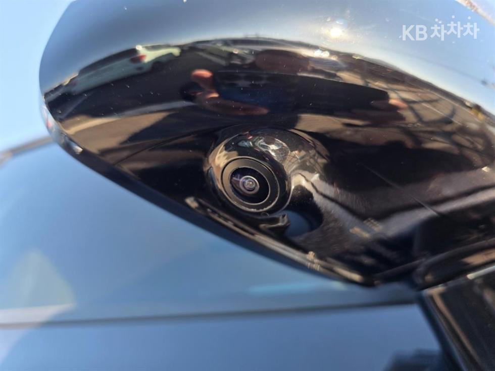 2021 - kia carnival