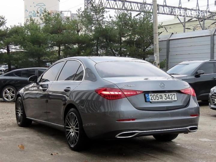 Mercedes-Benz C-Class W206 C200 4Matic Avantgarde — фото 3
