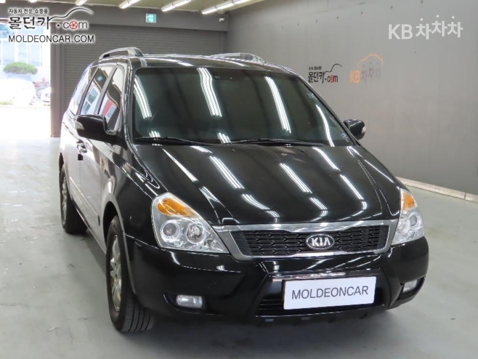 2013 - kia carnival
