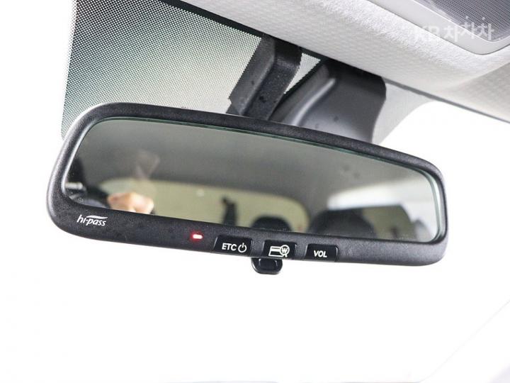 Hyundai Casper 1.0 Gasoline Inspiration 8