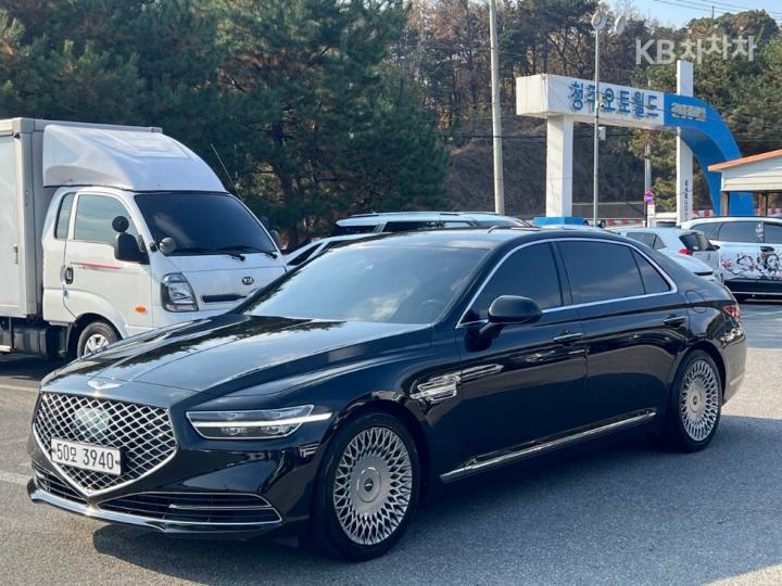 Genesis G90 3.8 GDi Luxury