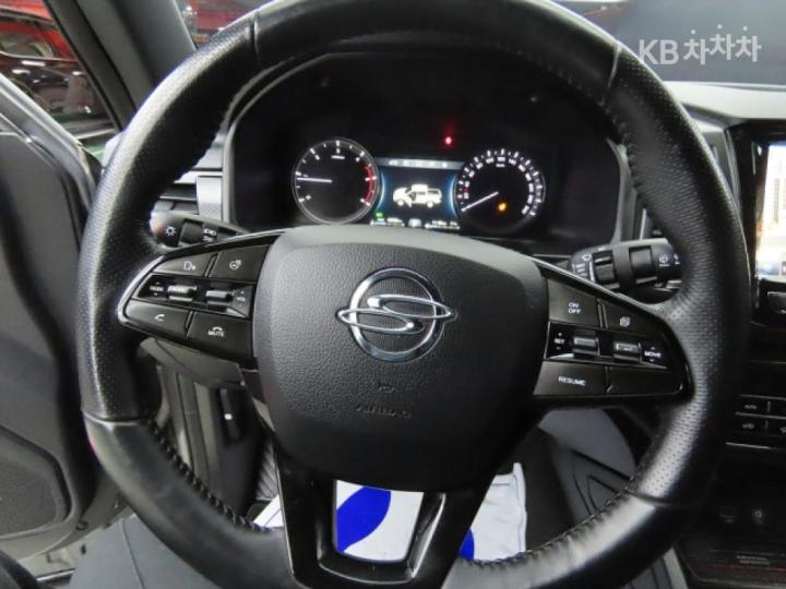 KG Mobility (Ssangyong) Rexton Sport Khan 2.2 4WD Prestige 9