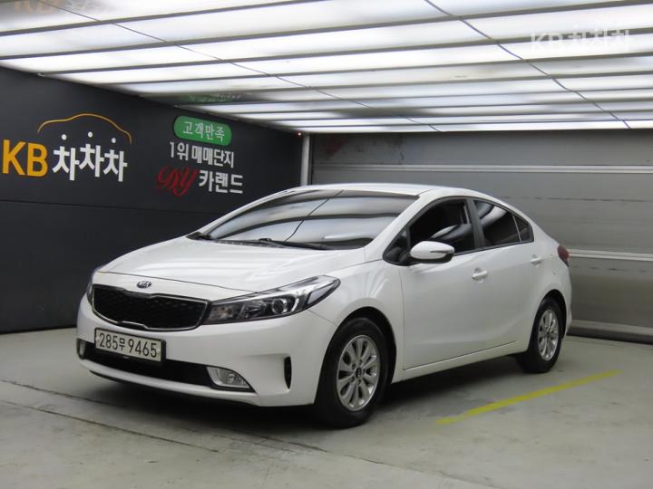 Kia K3 Diesel 1.6 Diesel Deluxe 2