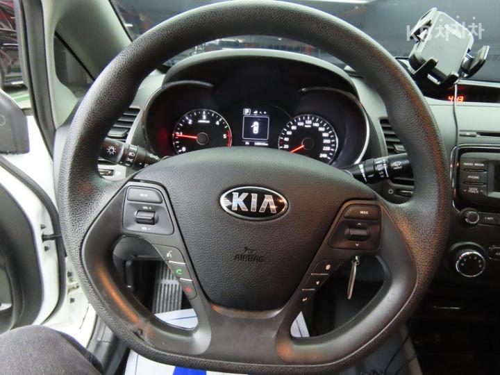 Kia K3 Diesel 1.6 Diesel Deluxe 9