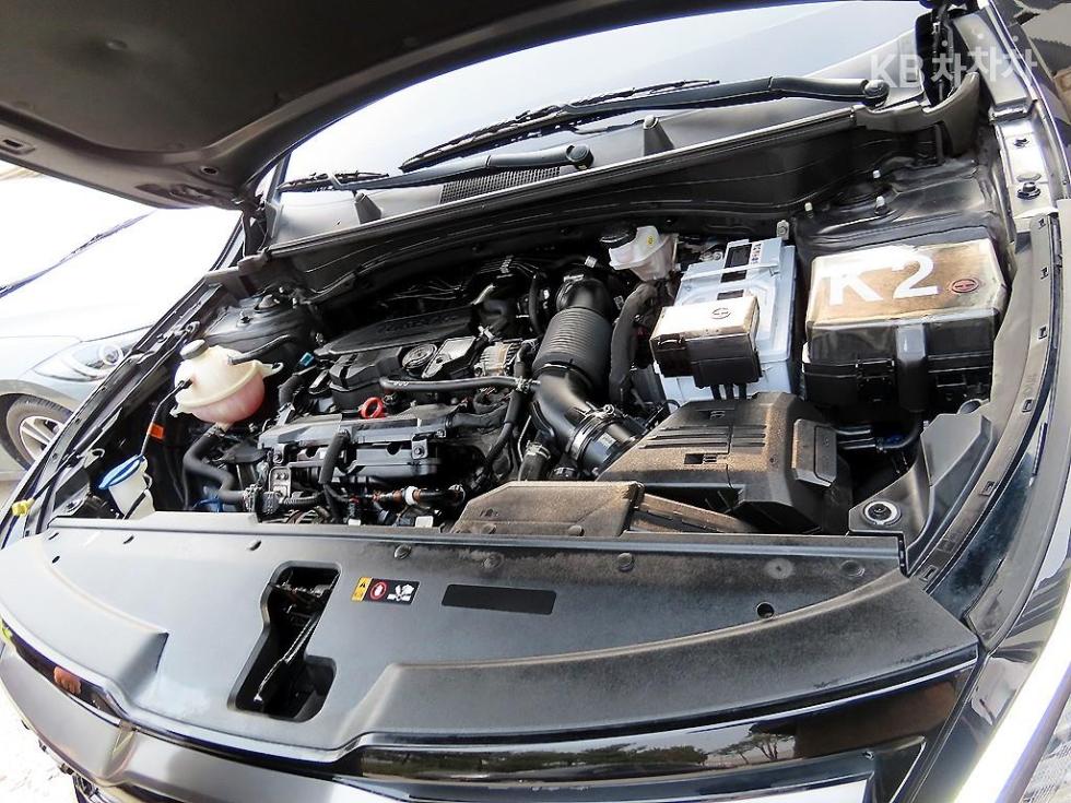 2022 - kia sportage