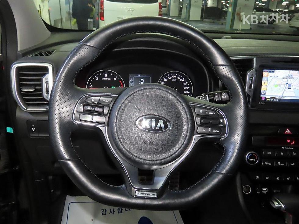 2016 - kia sportage