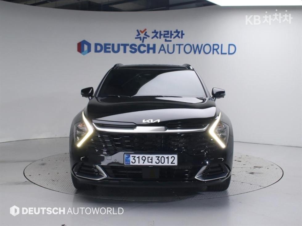 2022 - kia sportage