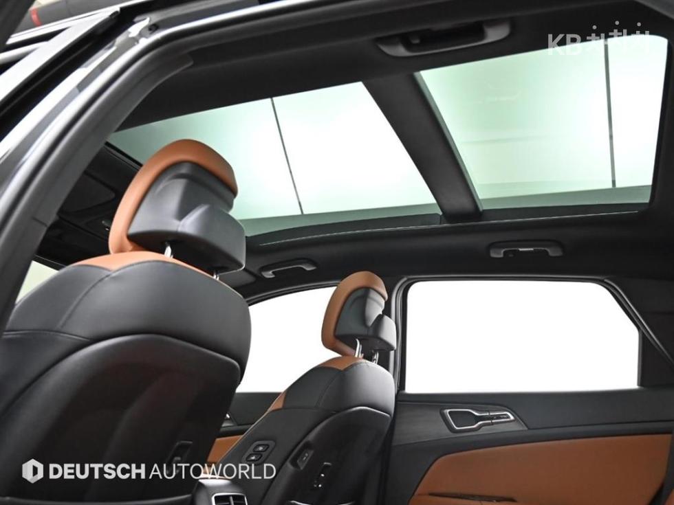 2022 - kia sportage