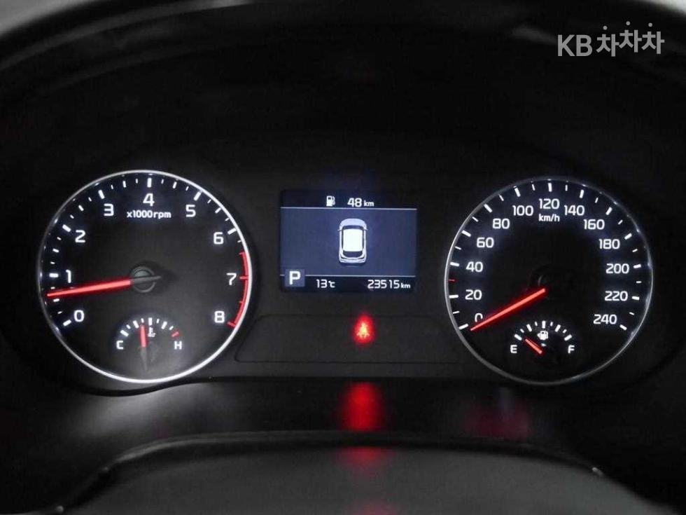 Kia Seltos — miniaturë 8