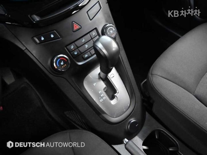 Chevrolet Orlando LT Safety Pack 10