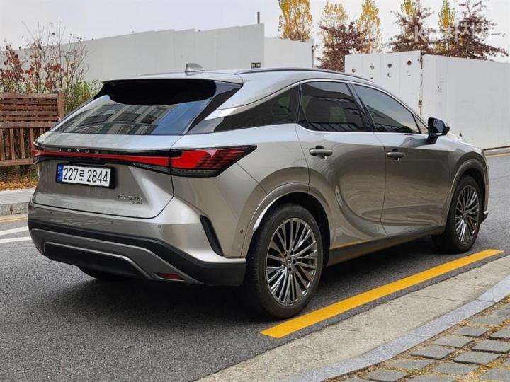 Lexus RX AL30 350h Luxury 6