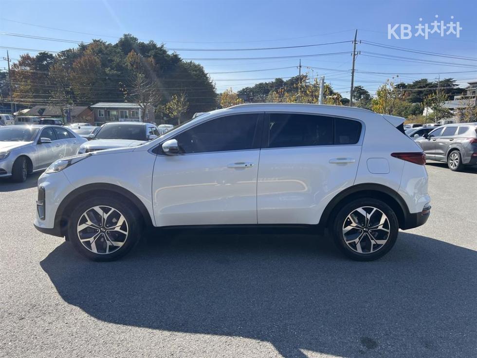 2020 - kia sportage