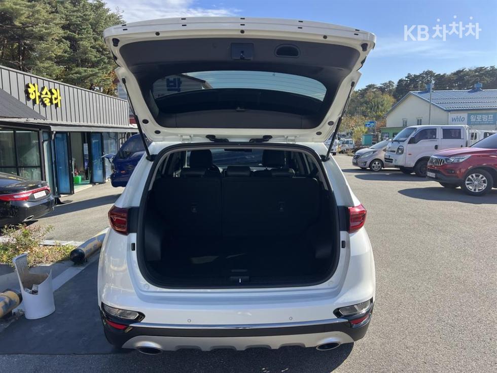 2020 - kia sportage