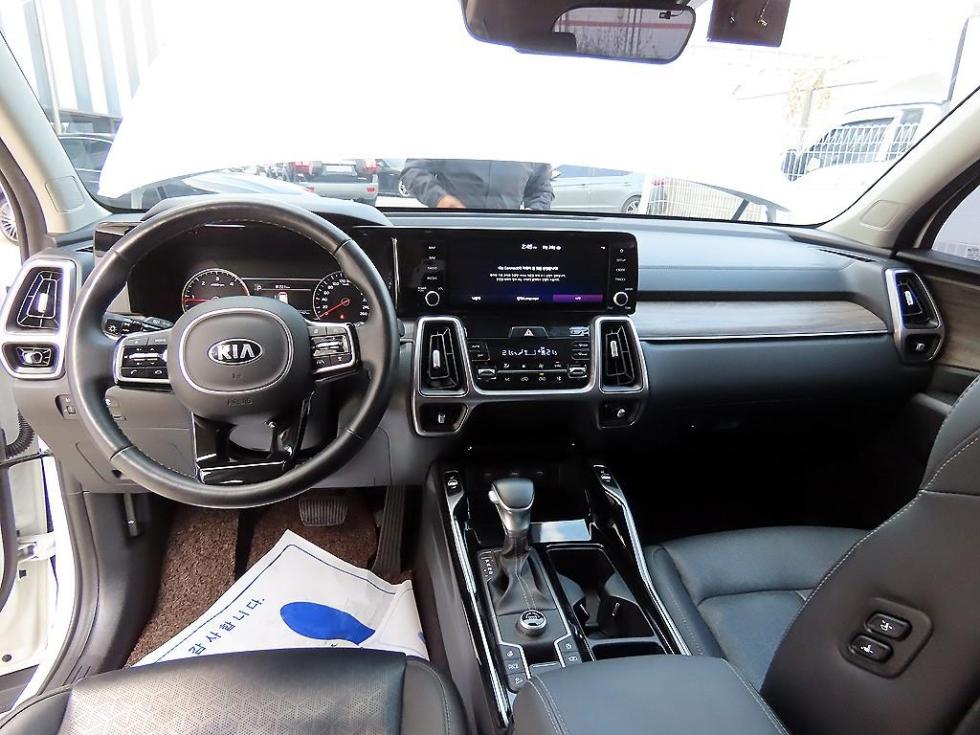 2021 - kia sorento