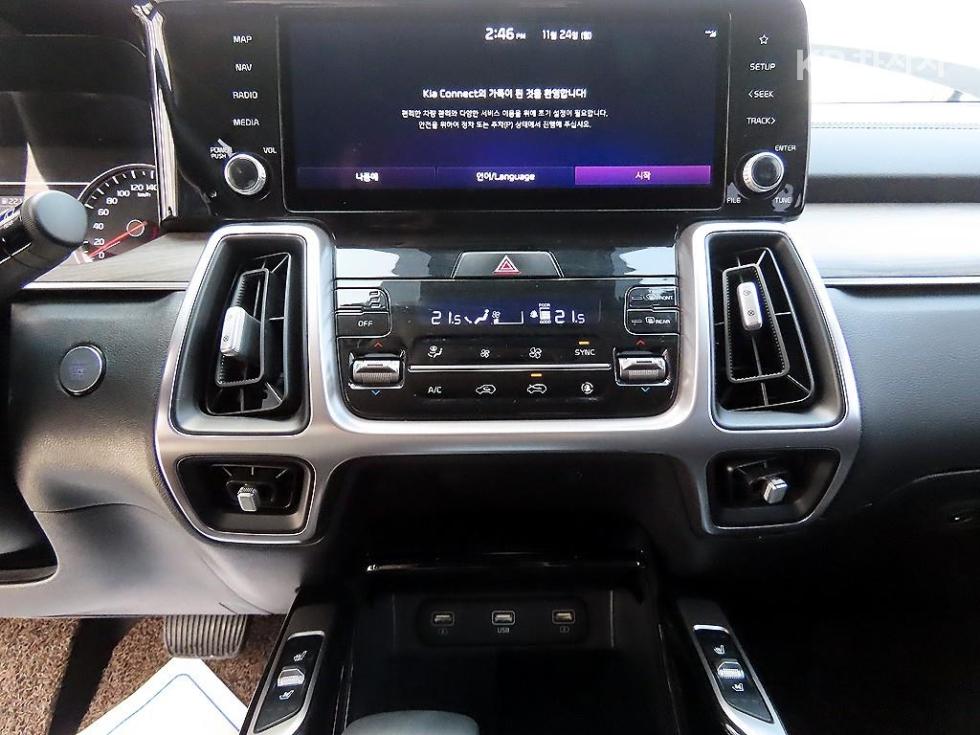 2021 - kia sorento