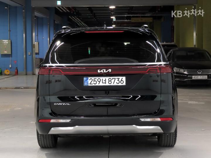 Kia Carnival 4 Generation D2.2 9 Seater Signature — фото 3