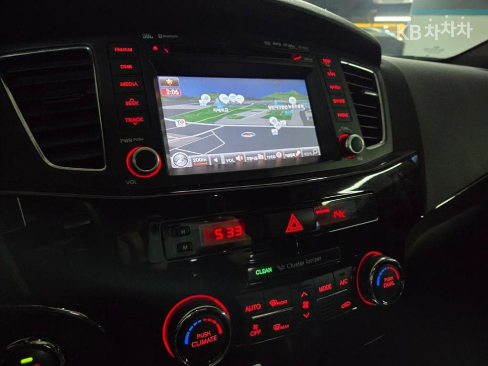 2010 - kia k7