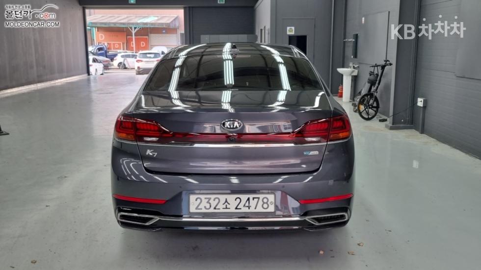 2020 - kia k7