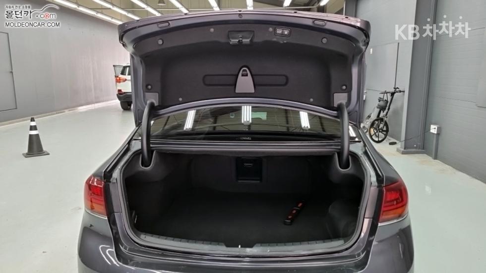 2020 - kia k7