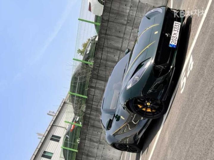 Ferrari 812 6.5 V12 - фото 5