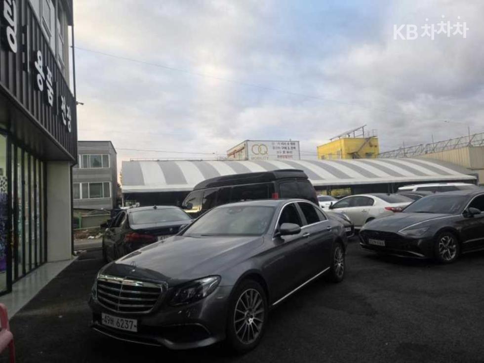 Mercedes-Benz E클래스 (W213) E300 4Matic Exclusive - фото 1