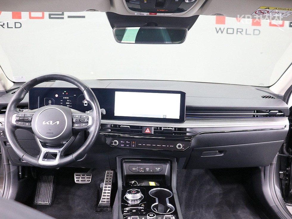 2024 - kia k5