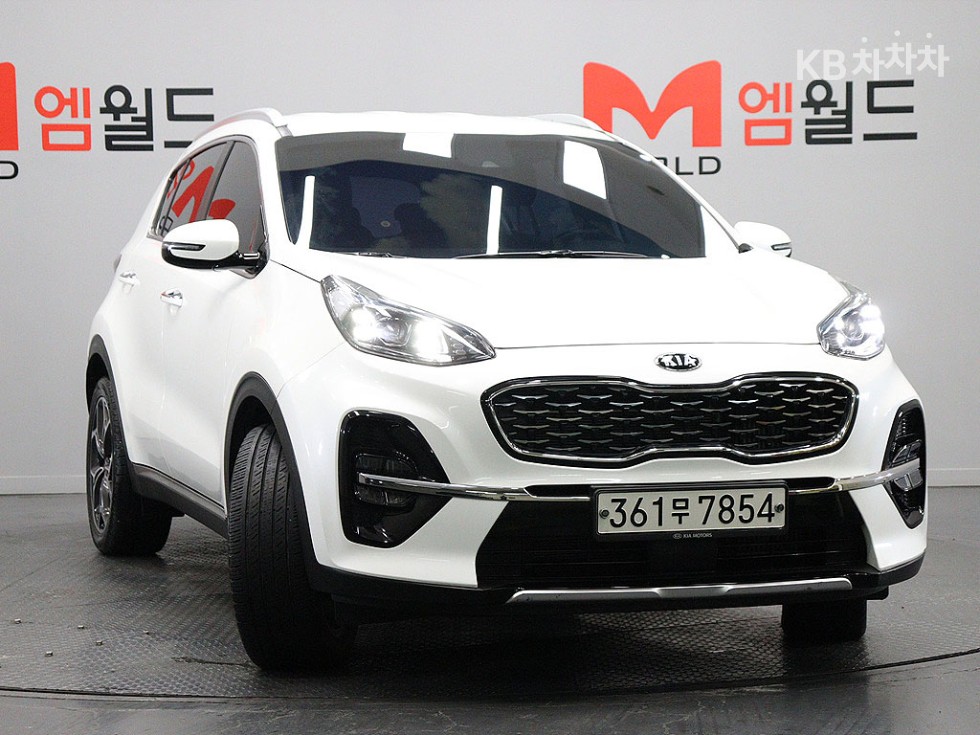 2020 - kia sportage